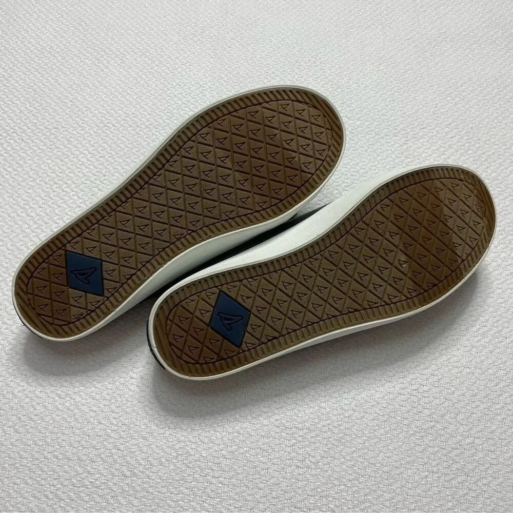 Sperry top sider